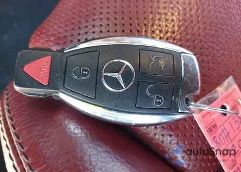 2018 Mercedes-Benz C 300 z USA, uszkodzony, nr VIN WDDWK4JBXJF600220